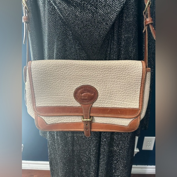 Vintage Dooney & Bourke All Weather Crossbody Satchel - Picture 2 of 12